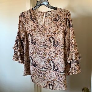Women’s blouse